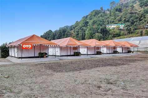 OYO Flagship Pine View Resort, Flagship Nainital, Book @ ₹1106 - OYO