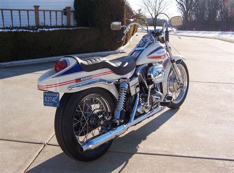 Restored Boat Tail – 1971 Harley-Davidson FX Super Glide | Bike-urious