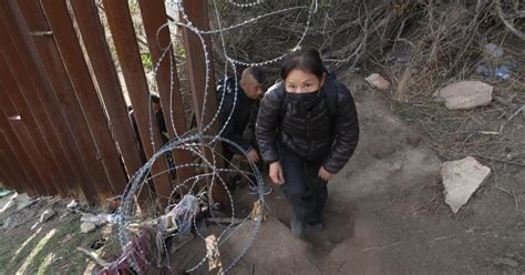 Chinese migrants are the fastest growing group crossing from Mexico into U.S. at southern border ...