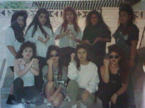 Chola Style and Culture: 40 Fascinating Vintage Photos of Latina Gangs ...