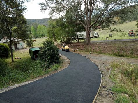 Asphalt driveway for local business - Brisbane Water Bitumen