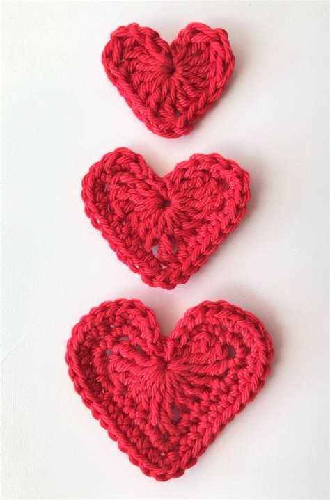 Crochet Heart Free Pattern Web Learn How To Crochet Hearts With 25 Free ...