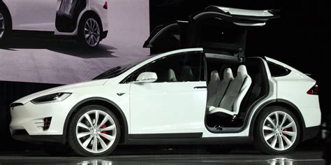 Tesla is recalling 2700 US Model X vehicles over third-row seat weakness | Electrek
