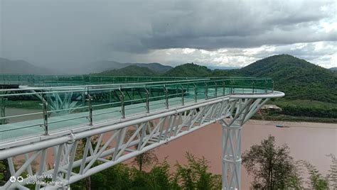 New Glass Skywalk At Thailand Allows Visitors To Enjoy Aerial View Of Mekong River - Bangkok Foodie