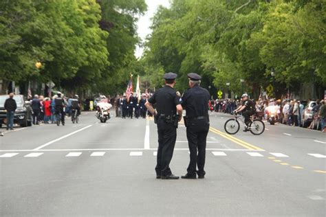 Parades, Services, and a Flyover for Memorial Day | The East Hampton Star