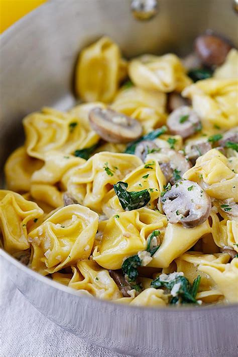 Creamy Mushroom Tortellini | Easy Delicious Recipes