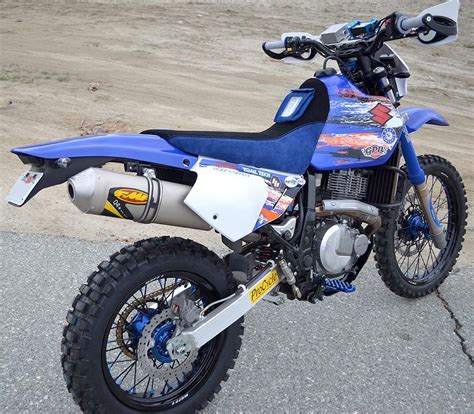 DR650, looks like a dirt bike, runs like an adventure bike! | Adventure ...