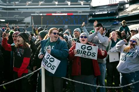 Eagles fans deliver a Super Bowl send-off: ‘I wish it were today’