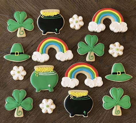 “St. Patrick’s Day” Cookies | Cookie decorating, Cookies, Sugar cookie