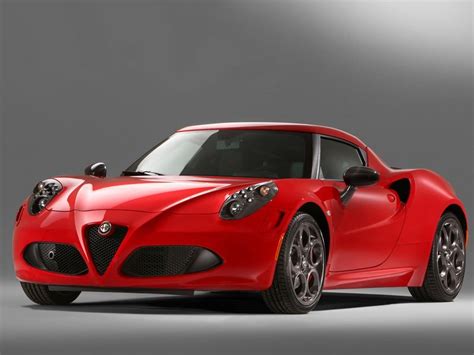 Alfa Romeo 4C Coupe News and Reviews | Motor1.com