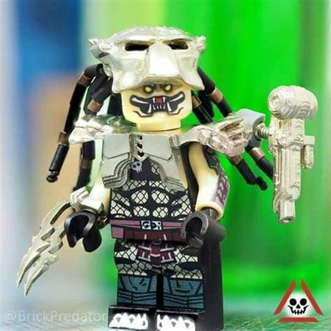 Predator LEGO | Lego alien vs predator, Lego custom minifigures, Lego pictures