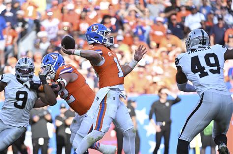 Broncos vs. Raiders grades: Complete effort powers Denver past Las ...