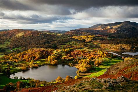 view-loughrigg-fell-autumn-landscape-lake-district-cumbria-england