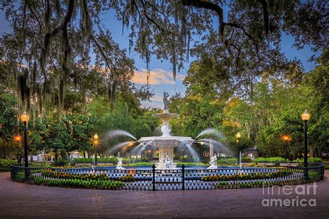 Forsyth Park Fountain Photograph by Inge Johnsson - Pixels