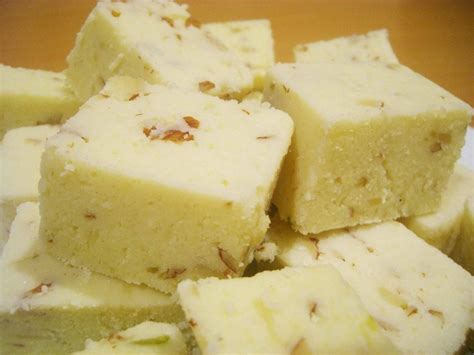 Mawa Barfi Recipe - Mava burfi