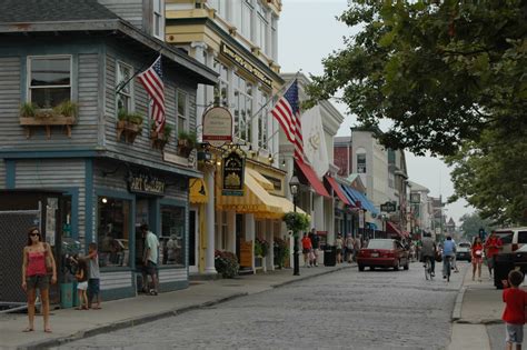 Newport, Rhode Island- Travel Squire