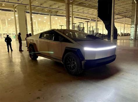 Tesla Cybertruck Market Debut Not Happening This Year » Car Blog India