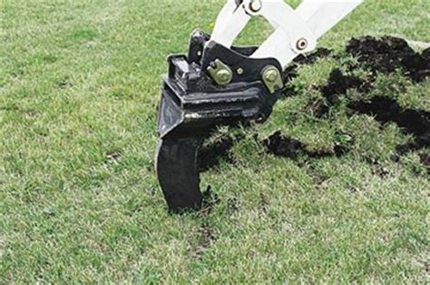 Ripper Attachment for Compact Excavators (Mini Excavators) - Bobcat Company