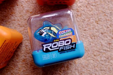 Robo Fish from Zuru - REVIEW and GIVEAWAY | AD - Run Jump Scrap!