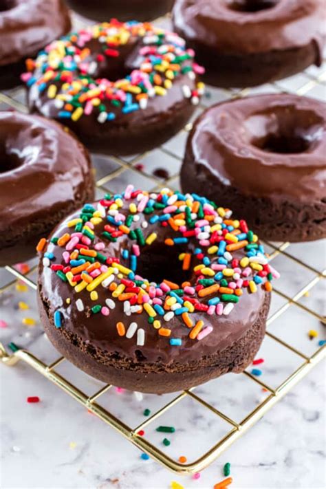 Baked Chocolate Donuts Recipe - Shugary Sweets