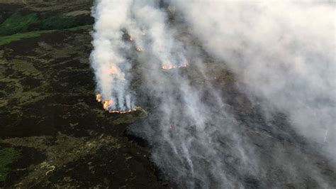 Saddleworth Moor fire declared major incident as residents flee homes ...