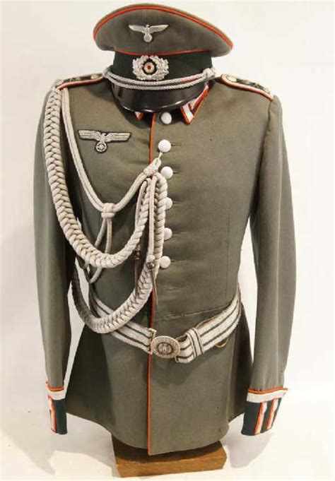 German WWII Artillery Officer Dress Uniform