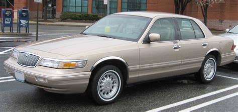 2000 Mercury Grand Marquis LS - Sedan 4.6L V8 auto