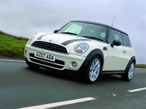 2008 MINI Cooper D Review - Top Speed