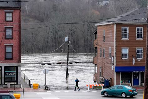 Northeast storm: Maine police searching for 2 missing people swept away ...