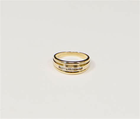 Vintage 9ct Gold & Diamond Baguette Ring - Etsy