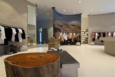 Aje Athletica :: Diverse Project Group - Award Winning Shopfitting ...