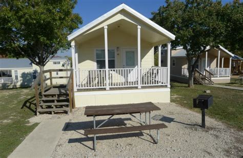 Hill Country Cottage and RV Resort (New Braunfels, TX) - Resort Reviews ...