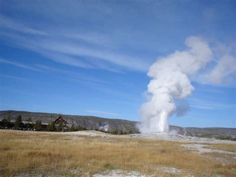 Free Old Faithful Geyser Stock Photo - FreeImages.com