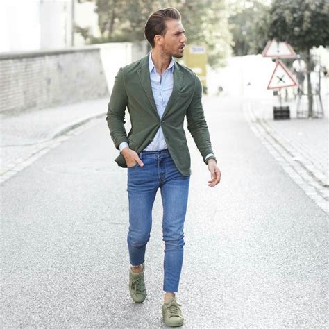 @malikarakurt | Sneakers outfit men, Mens outfits, Green shoes outfit