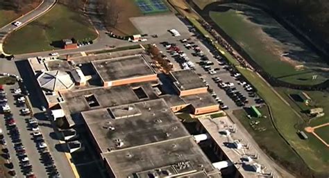 'All clear' given at Parkdale High School after evacuation due to bomb ...