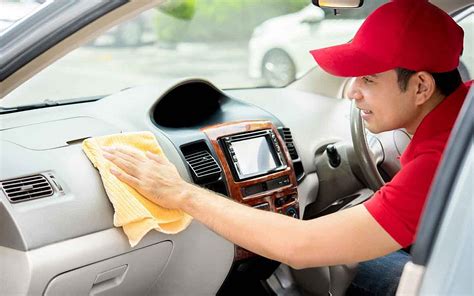 Cleaning Car Interior or Exterior First – Tips, Details & More | dubizzle