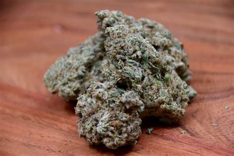 Jokers Web Marijuana Strain - 253 Flower Spec Sheet