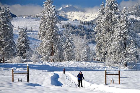 For the truly dedicated, Washington state has a snow oasis | HeraldNet.com