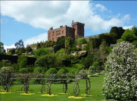 Powys Castle Wales | Castillos