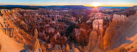 Bryce Canyon Sunrise - VAST