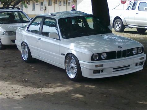 Bmw 325i Gusheshe - reviews, prices, ratings with various photos