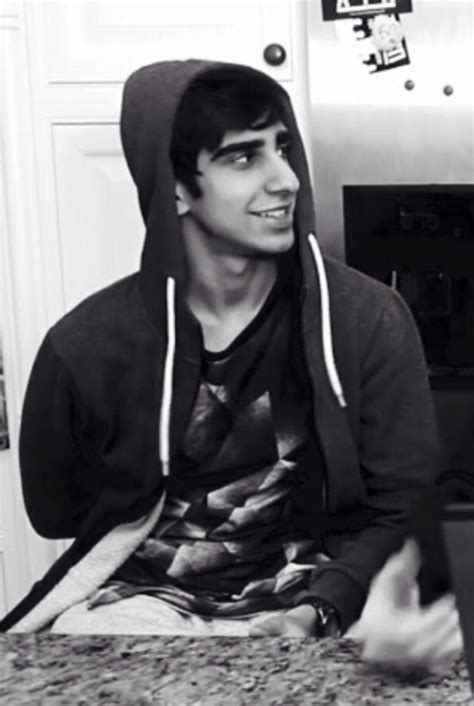 Vikkstar Vik, Stunts, Beaut, Idiots, Recognition, Youtubers, Growing Up ...