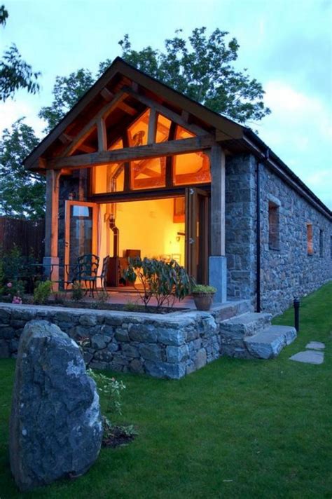 Nice 85+ Beautiful Stone House Design Ideas on A Budget http ...