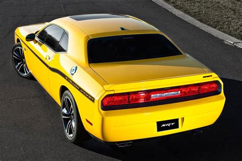 2012 Dodge Challenger SRT8 392 Yellow Jacket Specs, Pictures & Speed