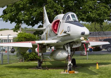 McDonnell-Douglas A4 “Skyhawk”