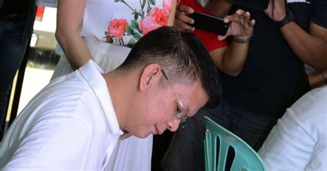 Sen. Chiz Escudero files COC for governor of Sorsogon | Philippine News ...