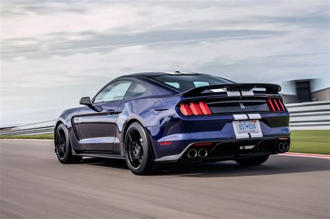 Ford Upgrades Mustang Shelby GT350 for 2019 | Automobile Magazine