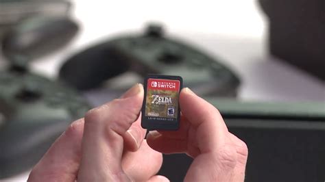 A look at the Zelda: Breath of the Wild Switch cartridge