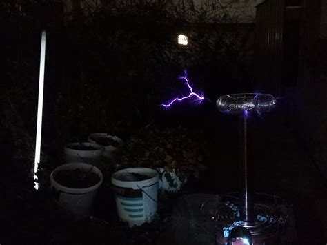 DIY simple Spark Gap Tesla Coil | Analog | Maker Pro