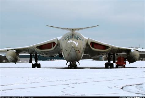 Handley Page HP-80 Victor K2 | Jet aircraft, Aircraft, Military aircraft